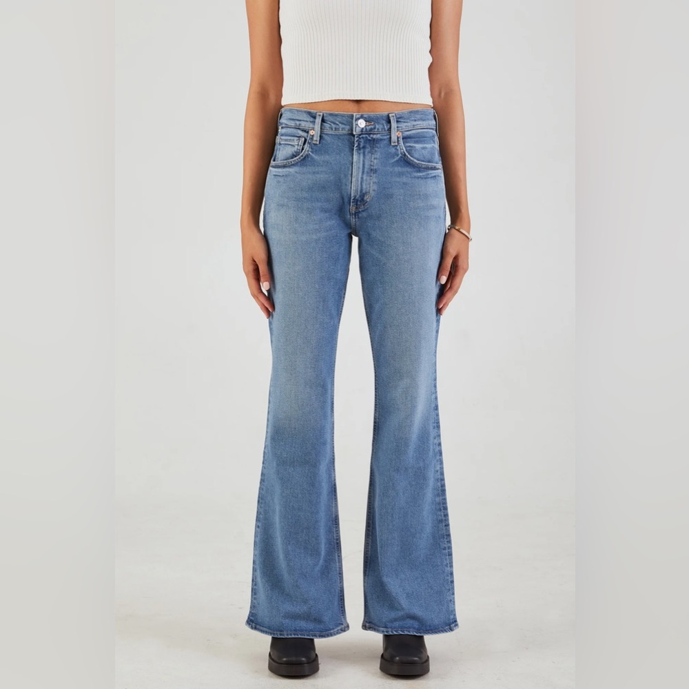 CITIZENS OF HUMANITY ISOLA SCULPT FLARE JEANS